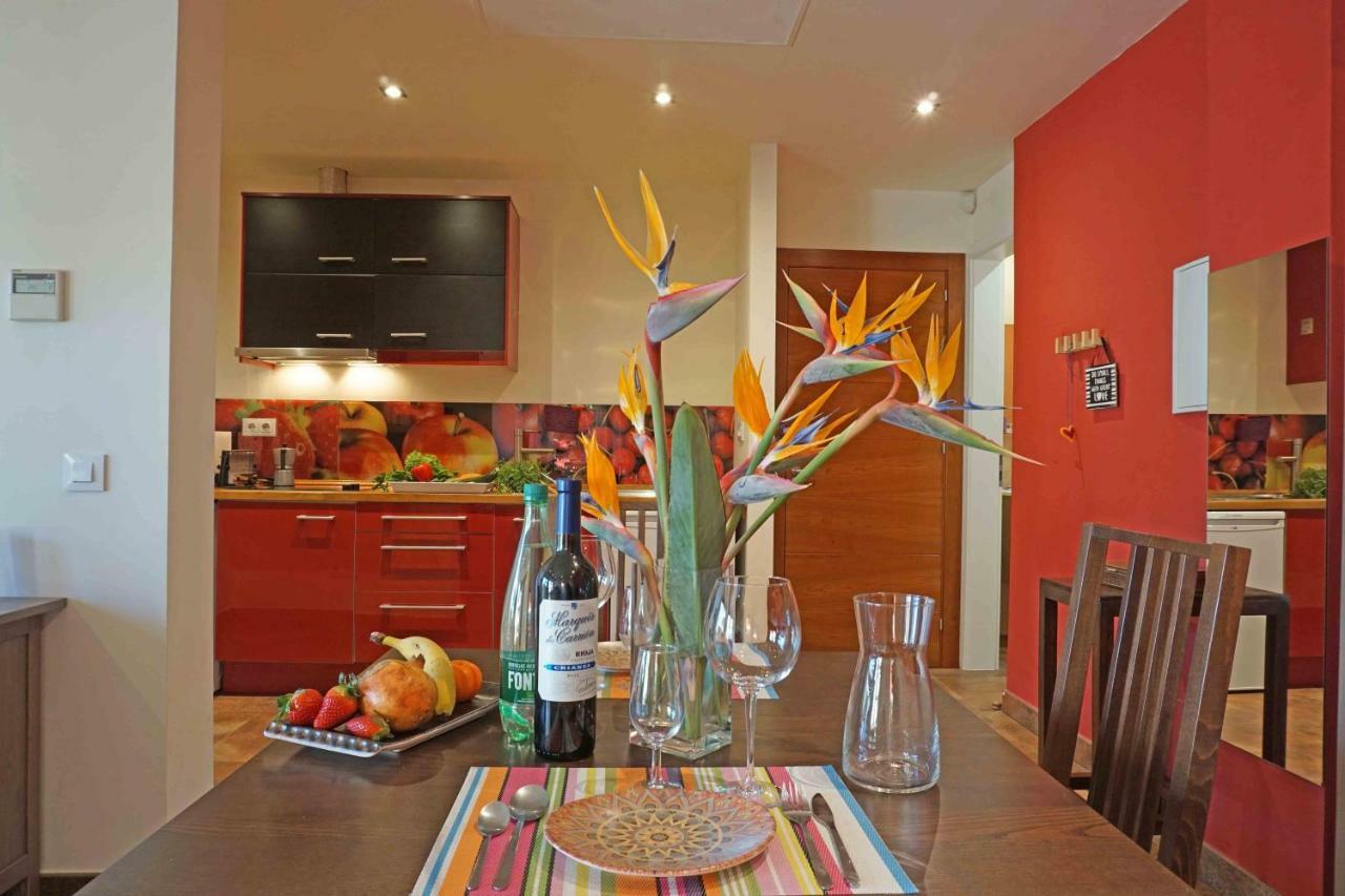 Appartment Pinar Malaga Exterior photo